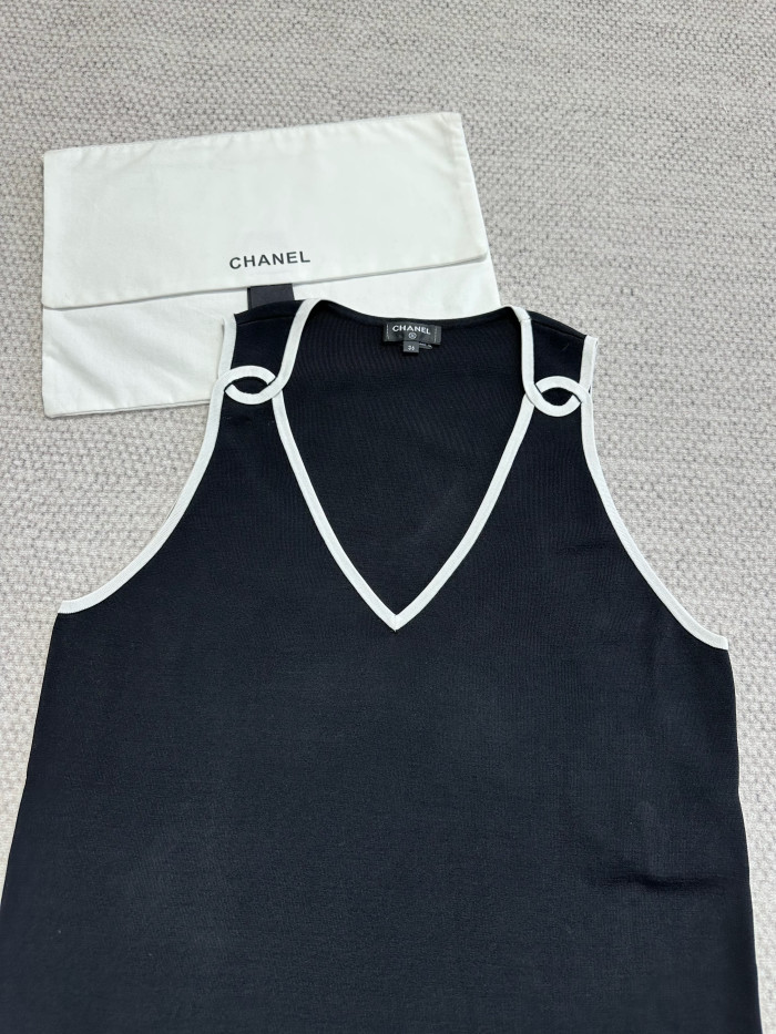 CHANEL Top Silk Black White #384296