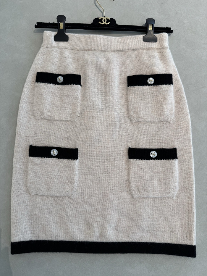 Chanel Sweater Cashmere Light Beige Black #384325