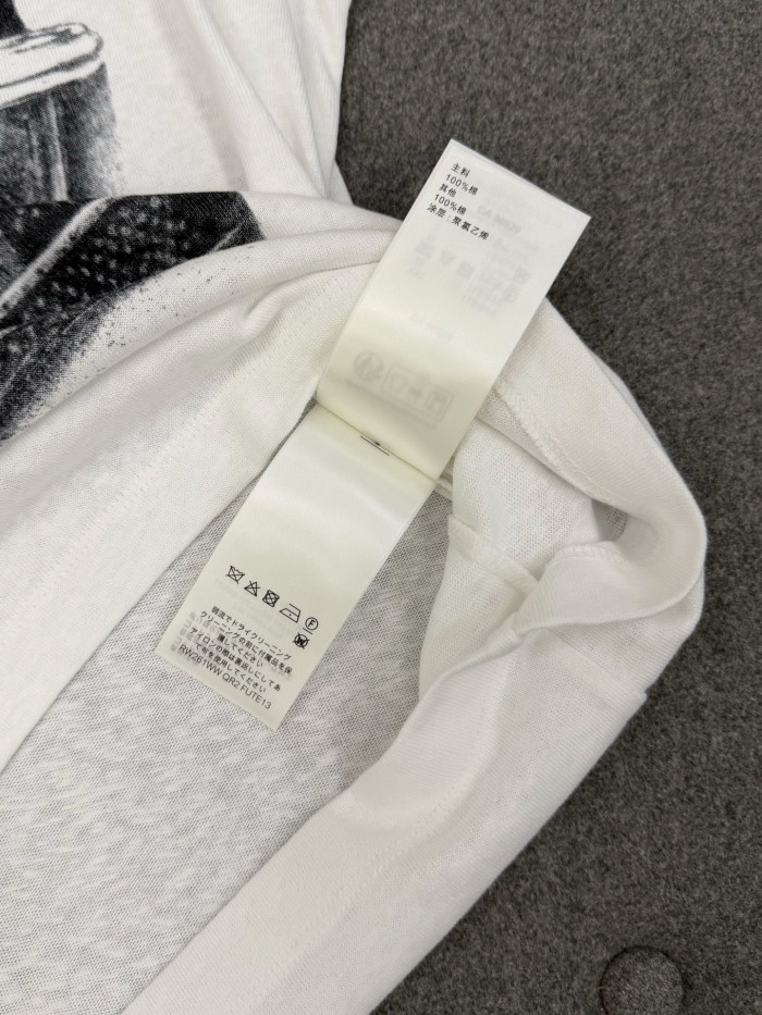 LOUIS VUITTON Traveller Trunk Print T-Shirt #383484
