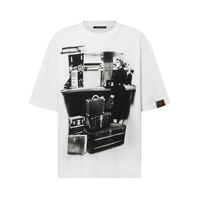 LOUIS VUITTON Traveller Trunk Print T-Shirt #383484