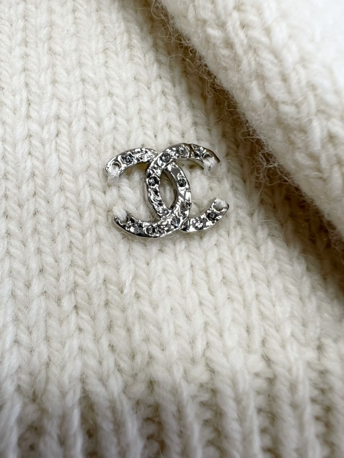 Chanel Top-quality Version CC Coco Neige Four Leaf Clover Wool Sweater#294113