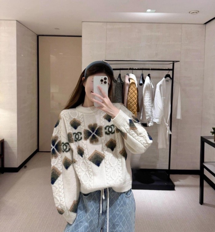 Chanel Top-quality Version CC Coco Neige Four Leaf Clover Wool Sweater#294113