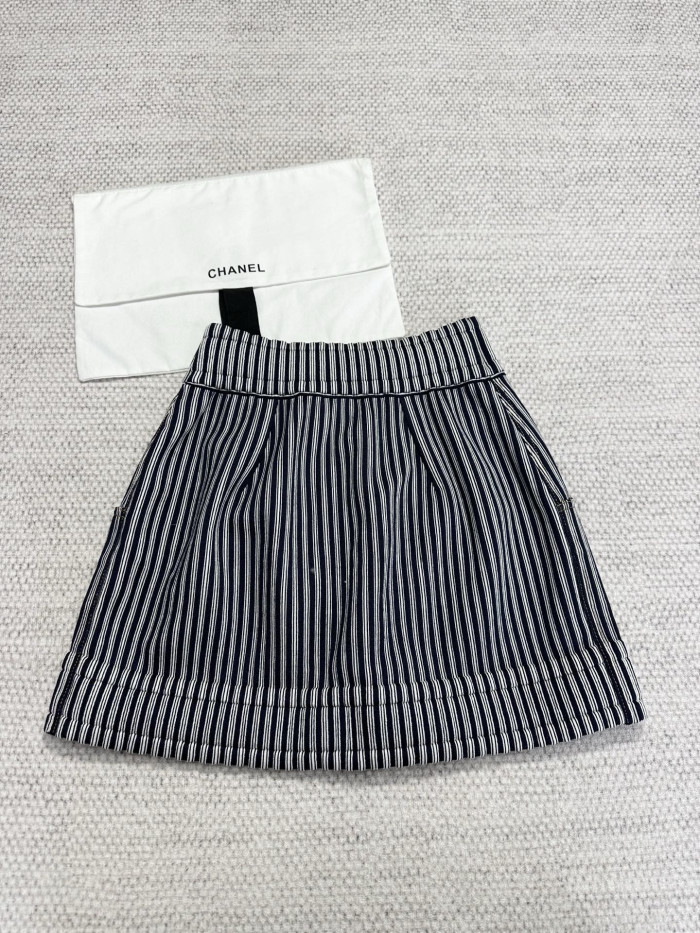 Chanel Top-quality Version Striped Vest Skirt #322850