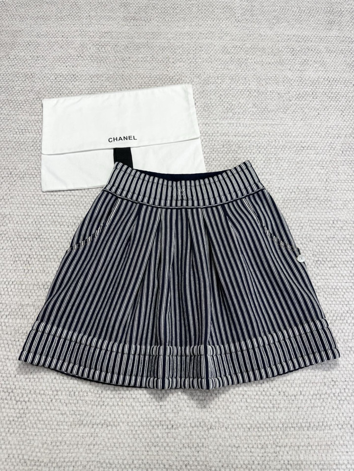 Chanel Top-quality Version Striped Vest Skirt #322850