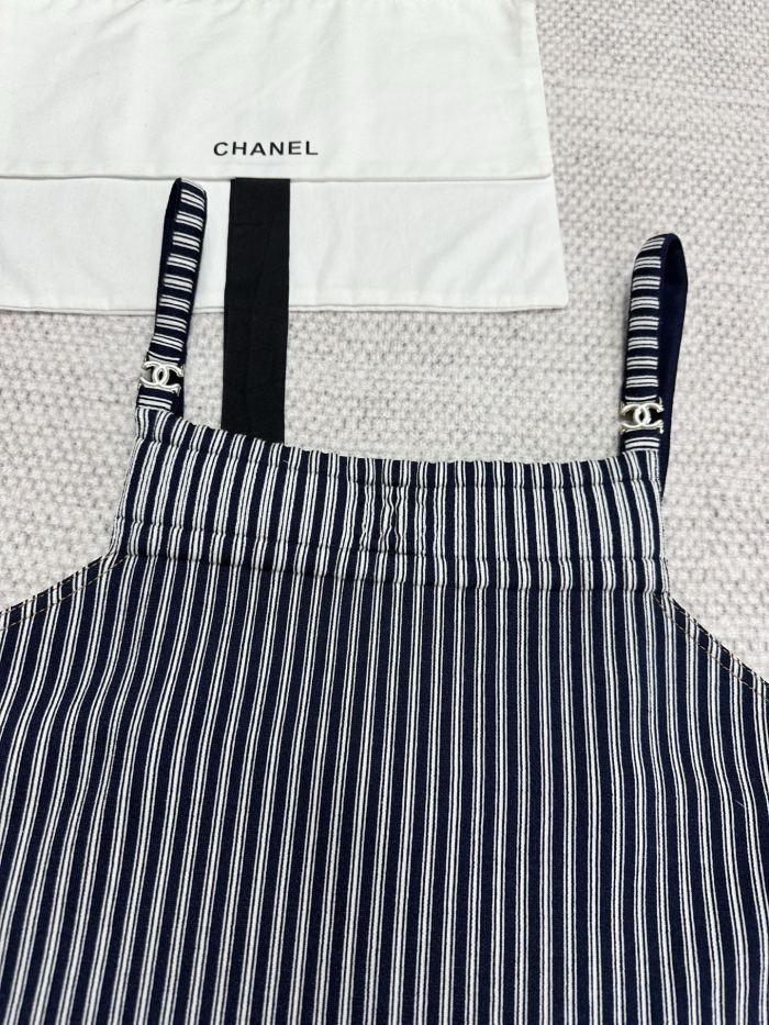 Chanel Top-quality Version Striped Dress #315538