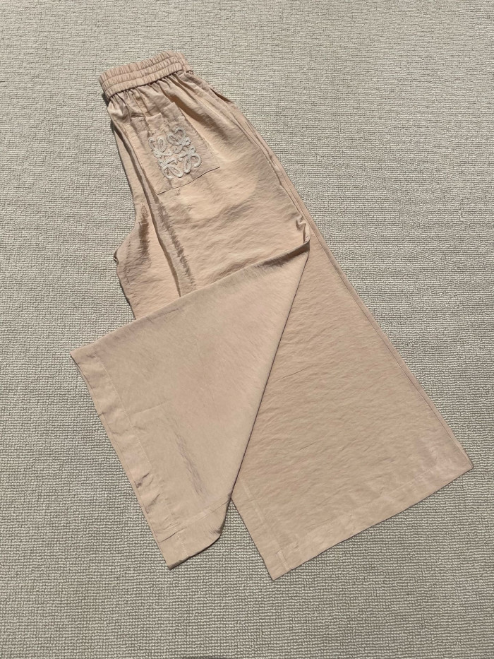 Loewe Cropped Elasticated Trousers in Cotton #384845