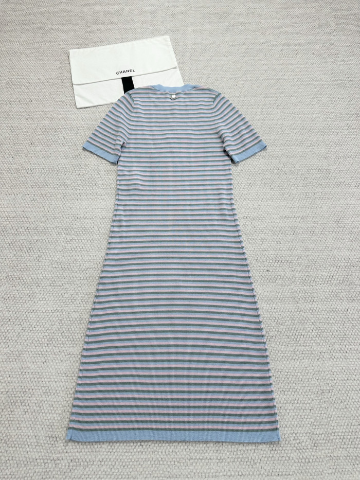 Chanel Top-Quality Version Striped Knitted Dress #381830