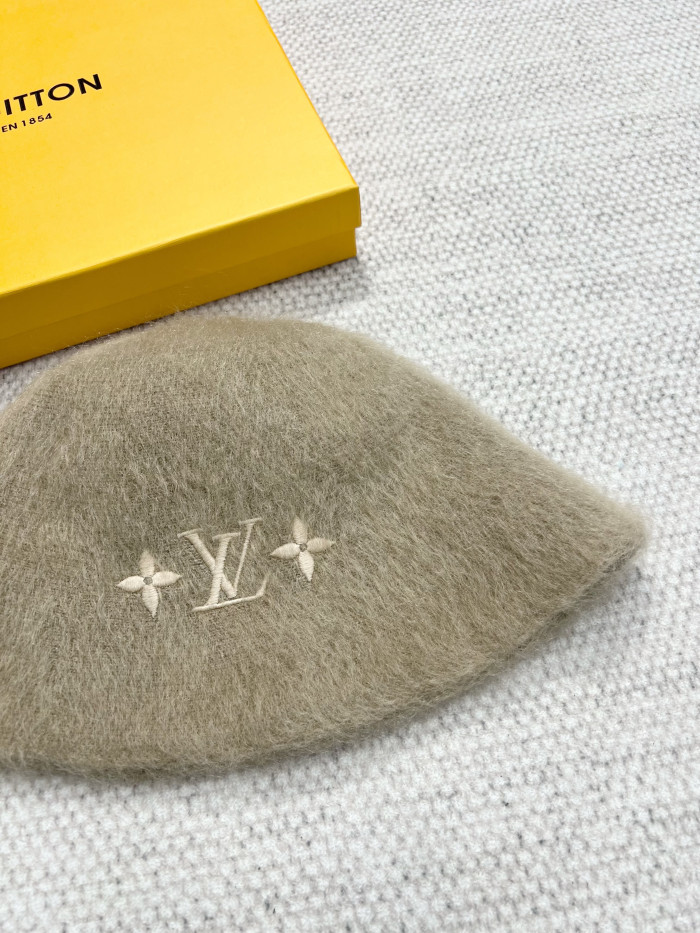 Louis Vuitton LV Fluffy Hat M1184M #297397