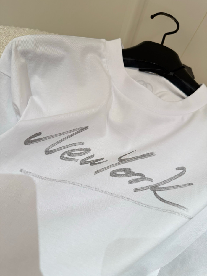 Gucci Sparkling Silver Signature Round Neck T-shirt #384956