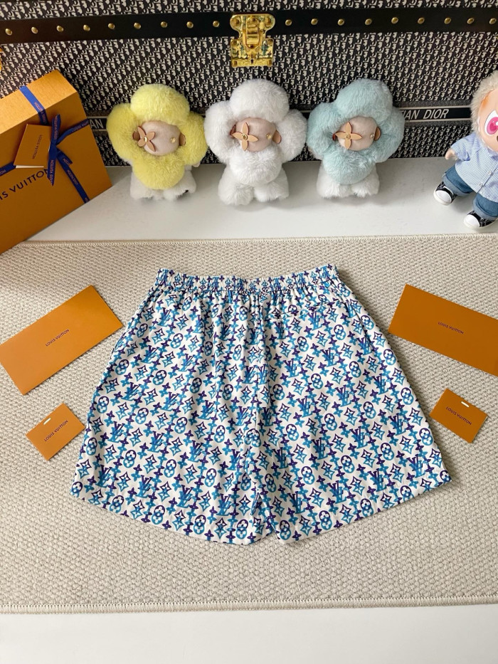 LOUIS VUITTON Monogram Printed Silk Short-Sleeved Shirt and Shorts #385050