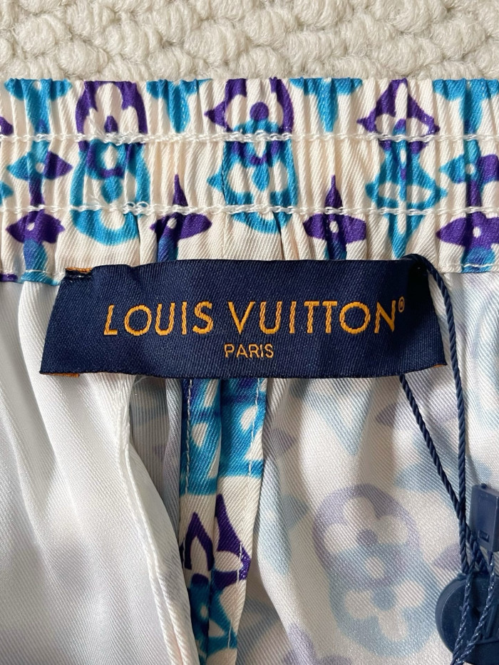 LOUIS VUITTON Monogram Printed Silk Short-Sleeved Shirt and Shorts #385050