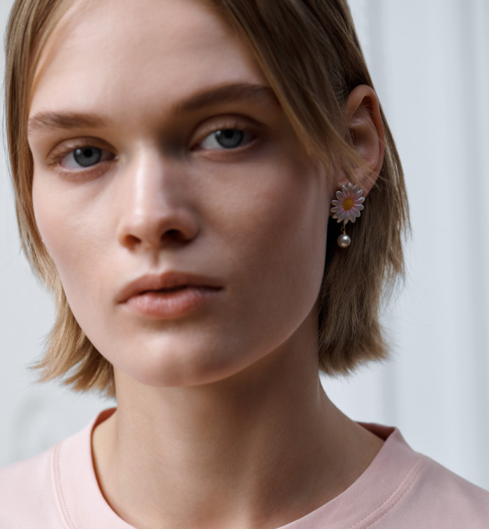 DIOR Dior Daisy Earrings Gold-Finish Metal White Resin Pearl and Multicolor Lacquer #385054