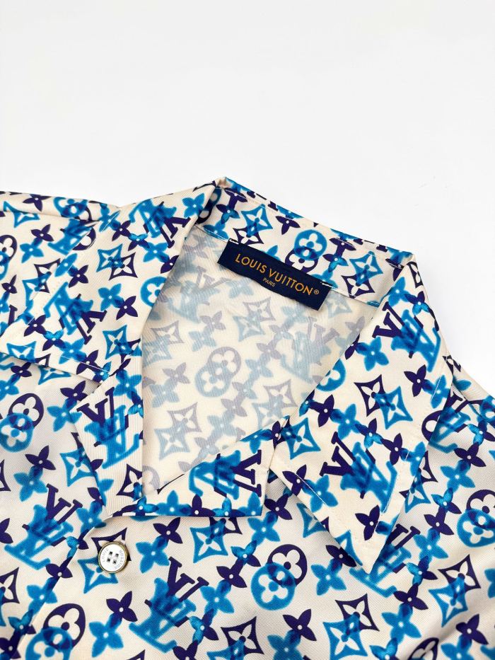 LOUIS VUITTON Monogram Printed Silk Short-Sleeved Shirt and Shorts #385050