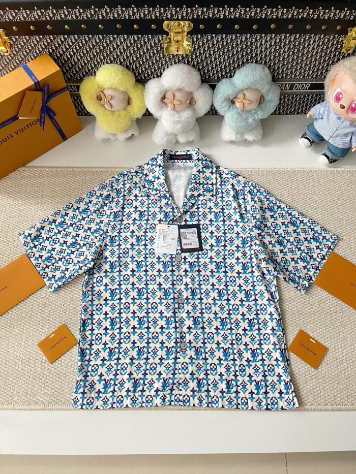LOUIS VUITTON Monogram Printed Silk Short-Sleeved Shirt and Shorts #385050