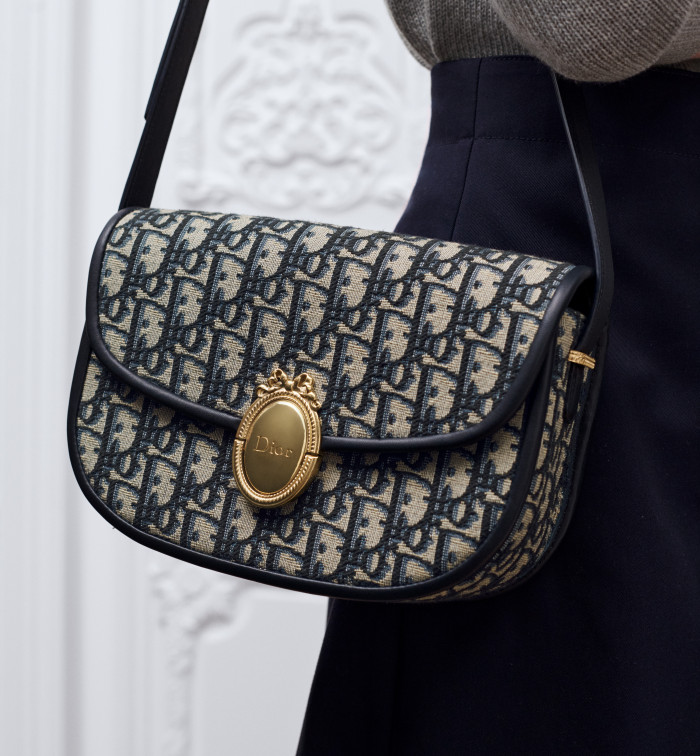 DIOR Medium Dior Médaillon Flap Bag Black Grained Calfskin #385209