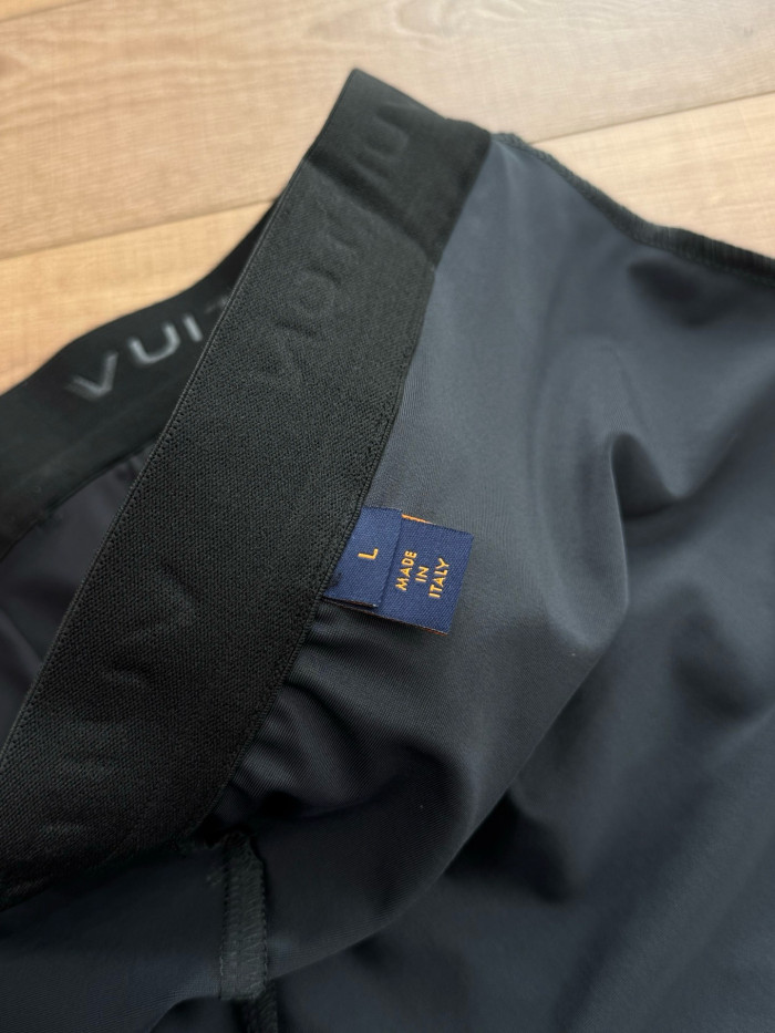 LOUIS VUITTON Double Layer Running Shorts #385289