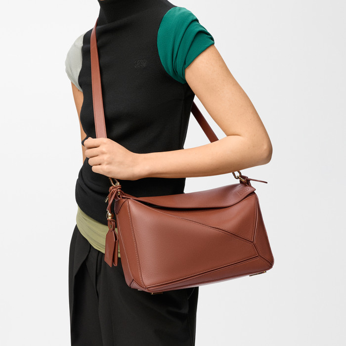 Loewe Medium Featherlight Puzzle Bag in Nappa Lambskin #385118