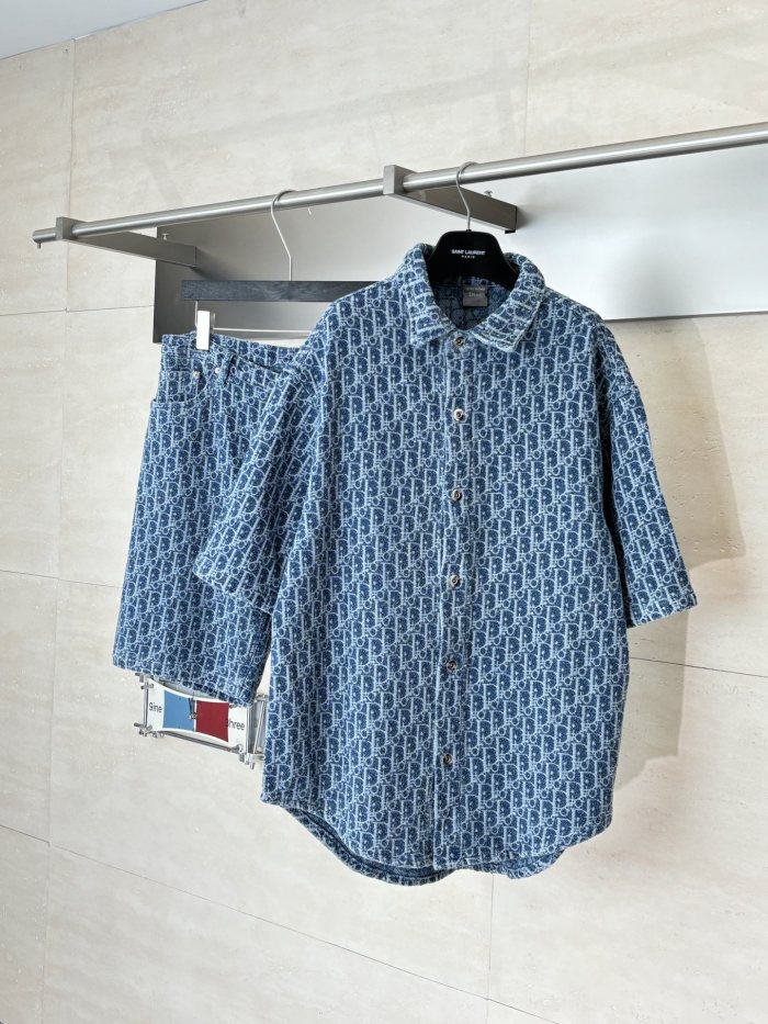 DIOR Dior Oblique Short-Sleeved Shirt and Shorts Comfortable Fit Blue Spongy Cotton-Blend Twill #384371