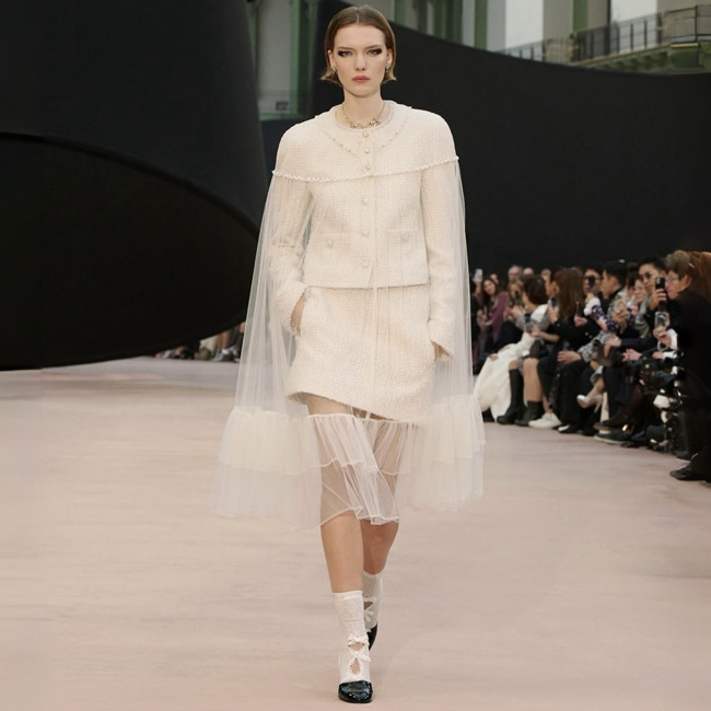 CHANEL Jacket Skirt Tweed Beige White #335943