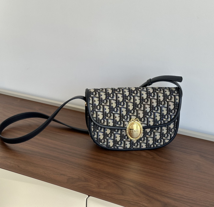 DIOR Medium Dior Médaillon Flap Bag Black Grained Calfskin #385209
