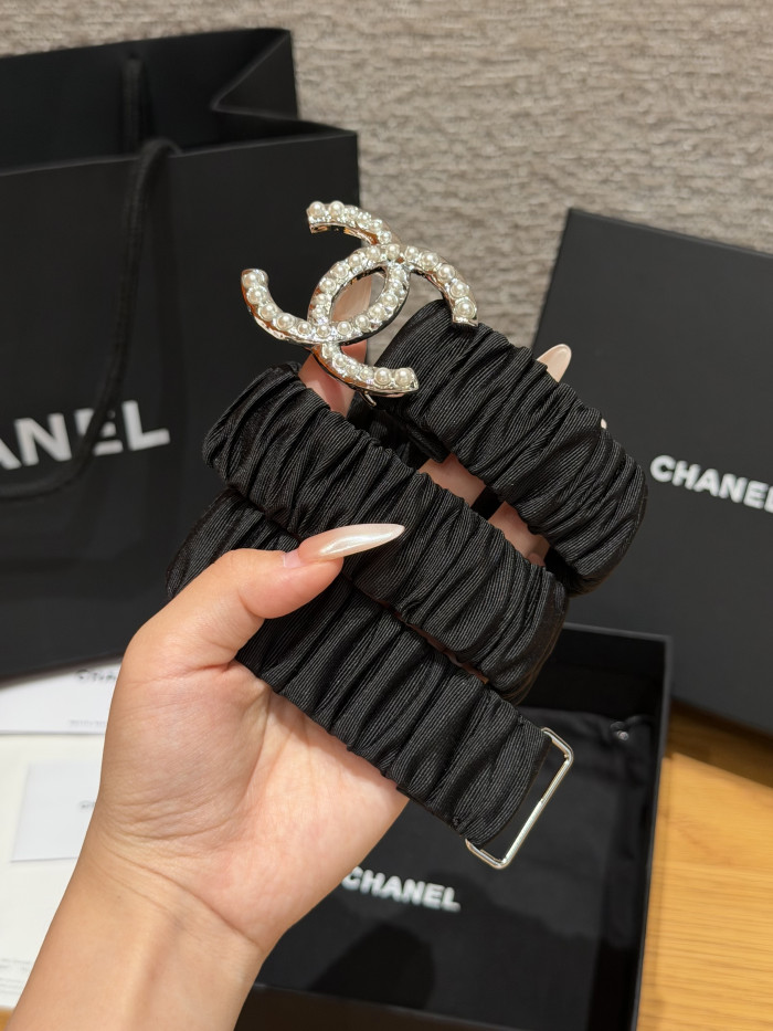 Chanel 30mm RUCHED LAMBSKIN PEARL INTERLOCKING CC STRETCH BELT #385321