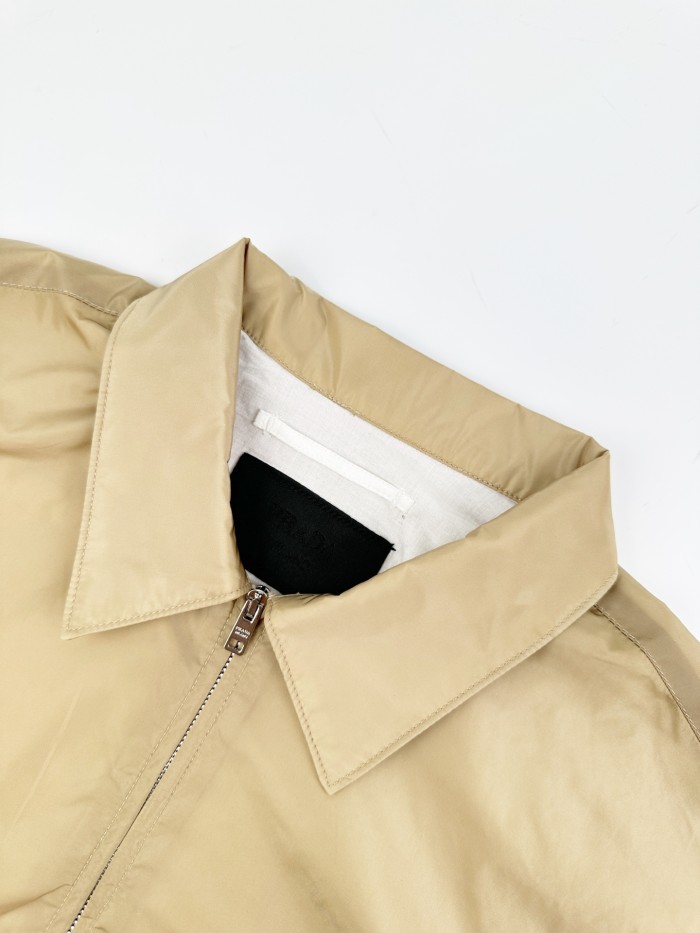 PRADA Chalk White Short-sleeved Re-nylon Zipper Shirt #385365