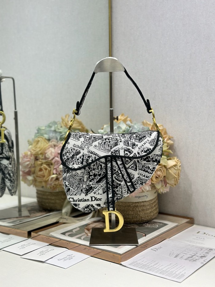 DIOR Saddle Bag with Strap Yellow and Red Book Cover Embroidery #385376