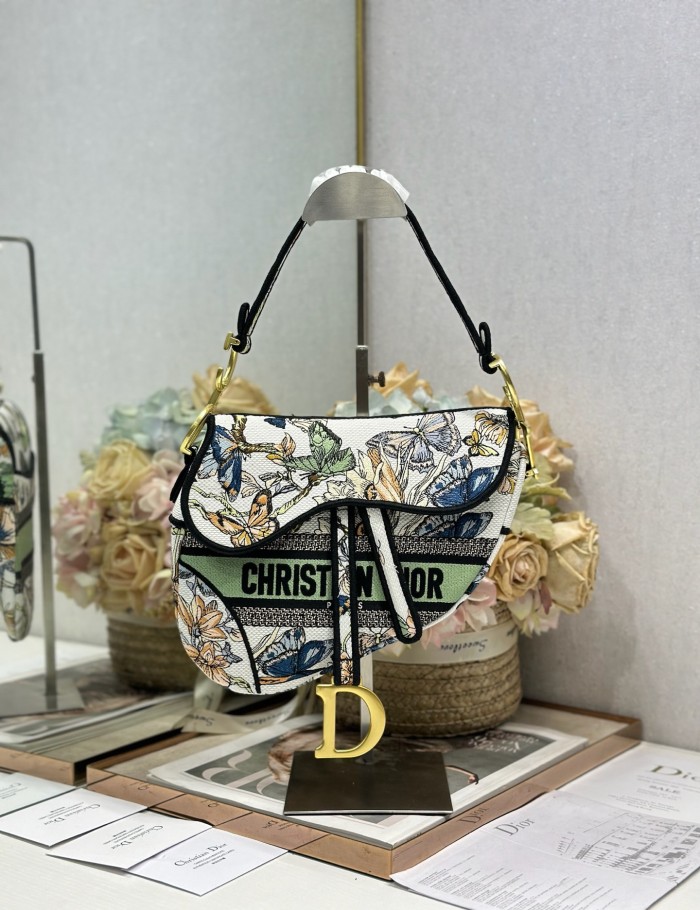 DIOR Saddle Bag with Strap Yellow and Red Book Cover Embroidery #385376