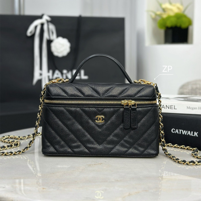 Chanel CC V Pattern Quilted Cosmetic Bag #385459