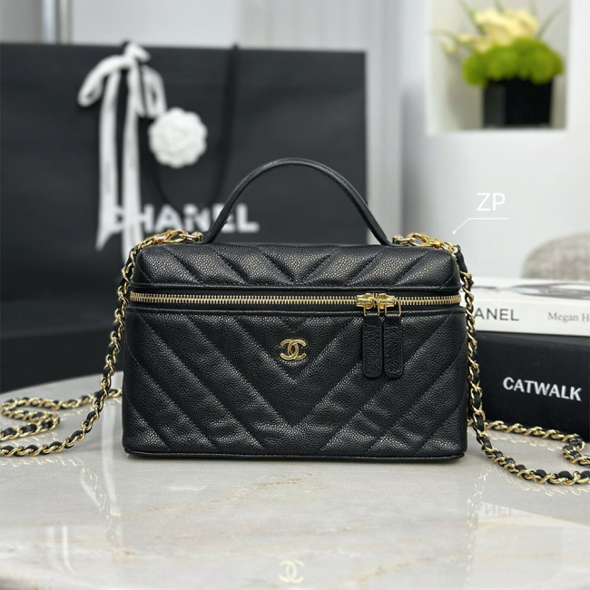Chanel CC V Pattern Quilted Cosmetic Bag #385459