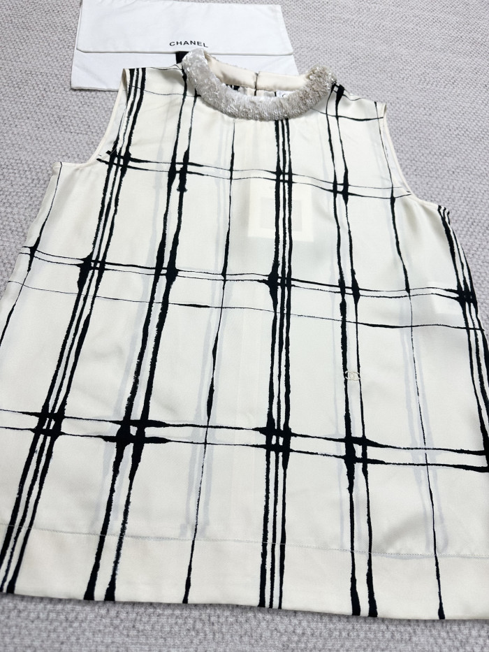 Chanel Top-quality Version Top Printed Silk Ecru Black #385470