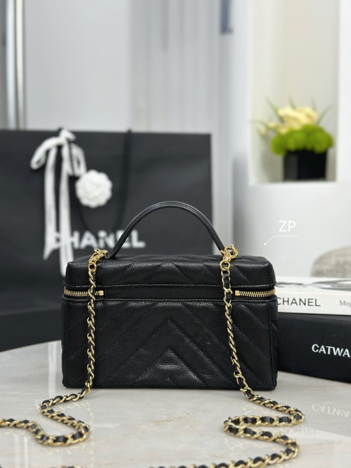 Chanel CC V Pattern Quilted Cosmetic Bag #385459