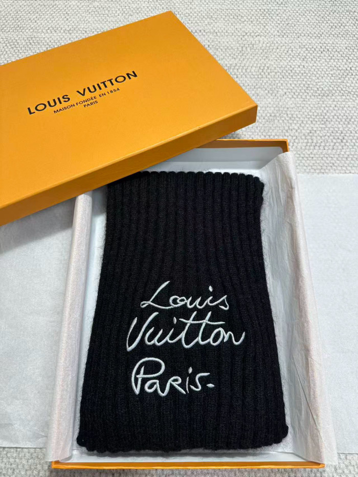 LOUIS VUITTON LV Script Scarf M97577 #385386