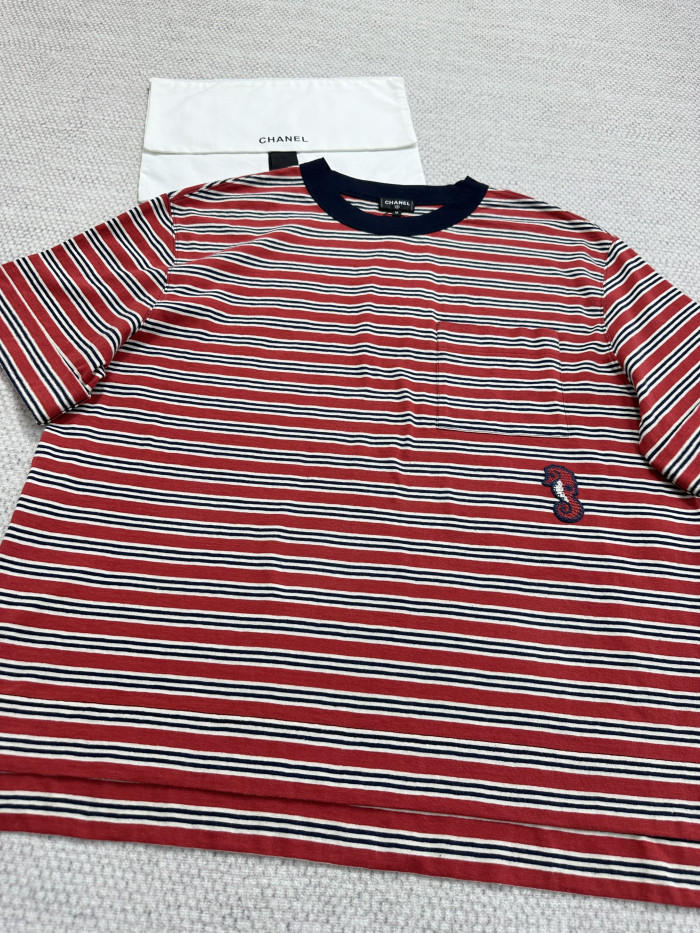 Chanel Top-quality Version Seahorse Striped T-shirt #385473