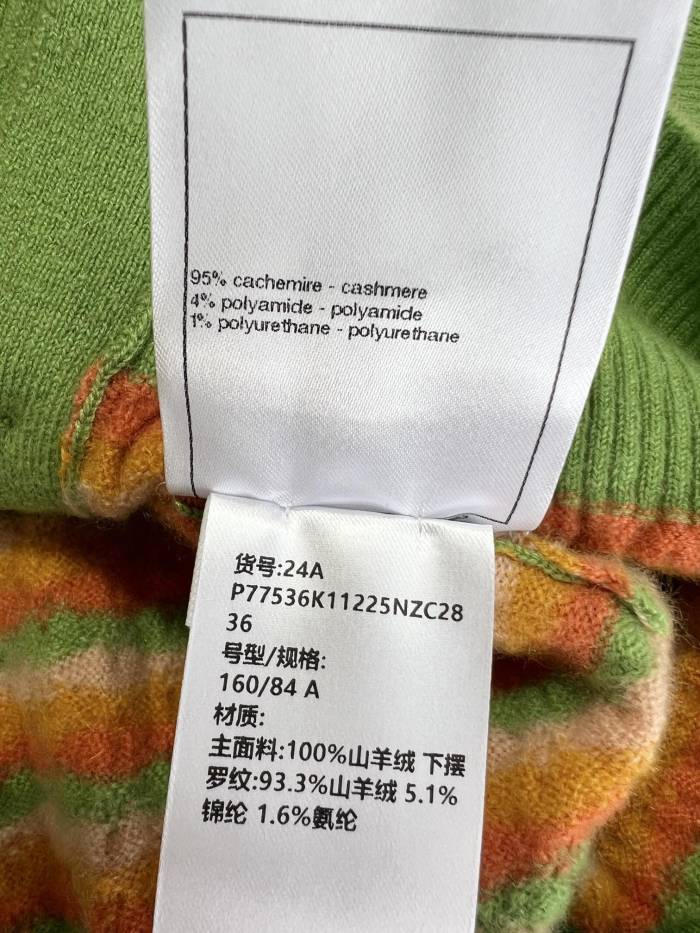 Chanel Top-quality Version Color Block Cashmere Short Sleeves #301130