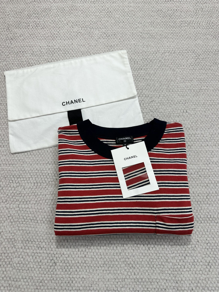 Chanel Top-quality Version Seahorse Striped T-shirt #385473