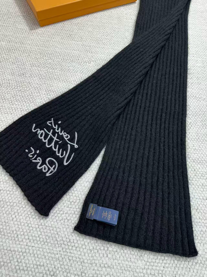 LOUIS VUITTON LV Script Scarf M97577 #385386