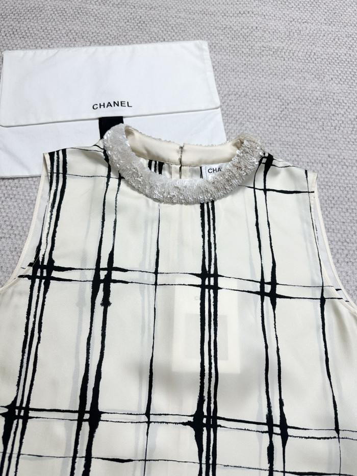 Chanel Top-quality Version Top Printed Silk Ecru Black #385470