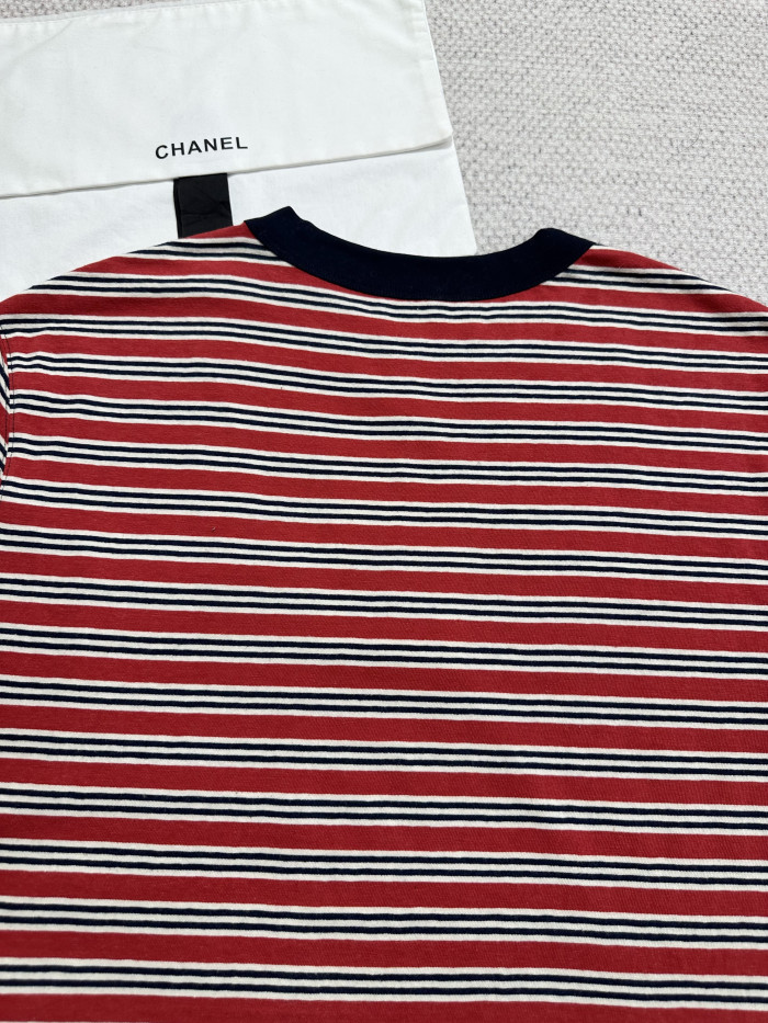 Chanel Top-quality Version Seahorse Striped T-shirt #385473