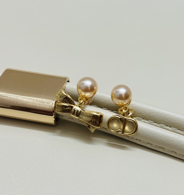 DIOR CD Bow Earrings Gold-Finish Metal and Iridescent Pink Resin Pearls #385665