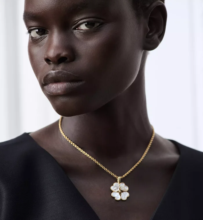 DIOR Dior Sparkling Clover Necklace Gold-Finish Metal and Mother-of-Pearl #385656
