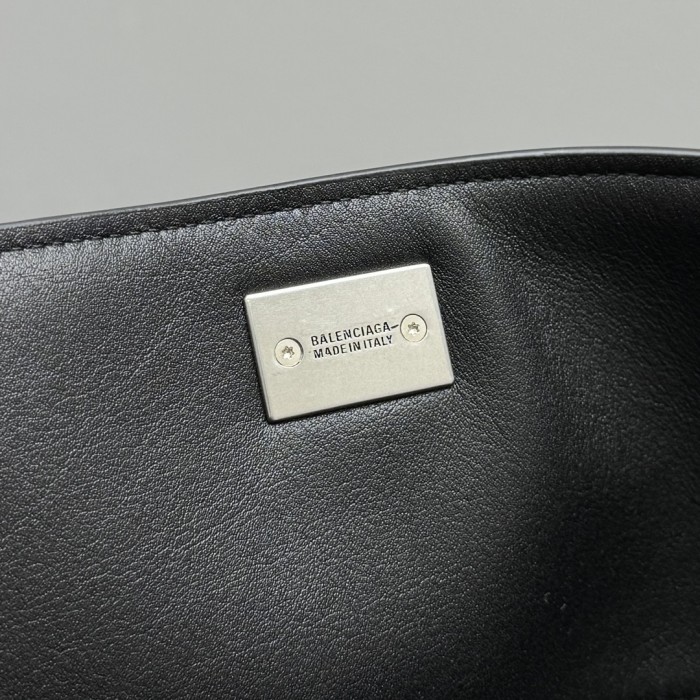 Balenciaga Rodeo Handbag Medium  #385615