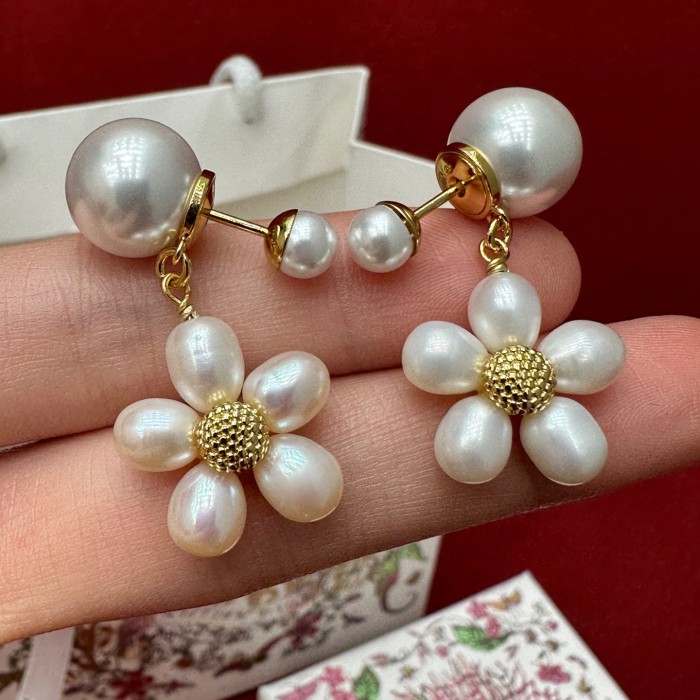 DIOR Dioriviera Dior Tribales Earrings Gold-Finish Metal White Resin Pearls and Freshwater Pearls #385416