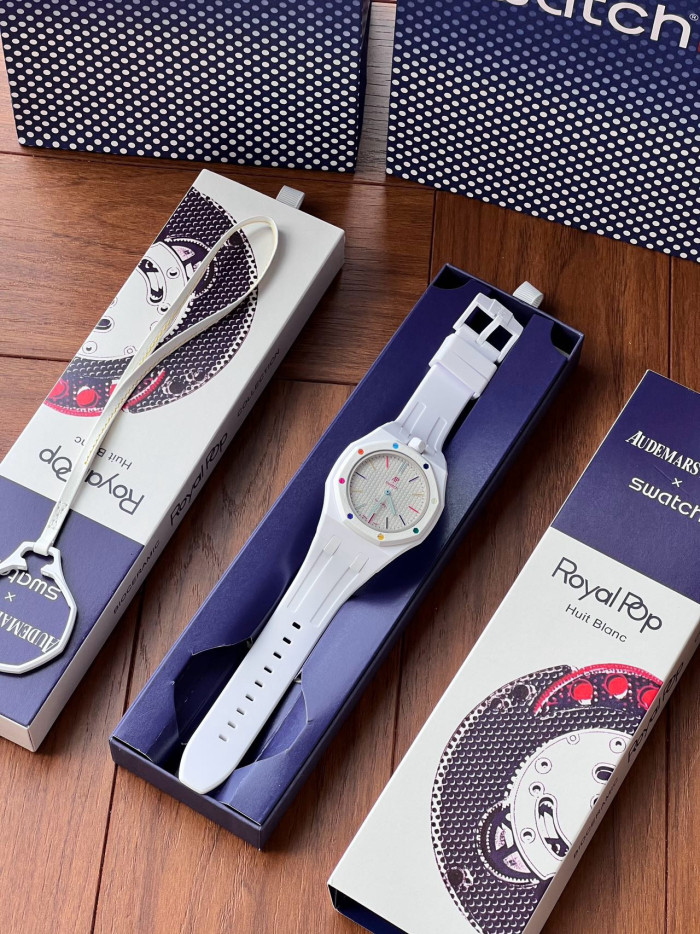 AUDEMARS PIGUET × SWATCH OTG ROZ Royal Pop Collection #385674