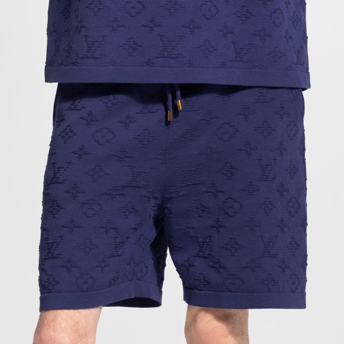 LOUIS VUITTON Monogram Shorts and Short-Sleeved Crewneck #385945