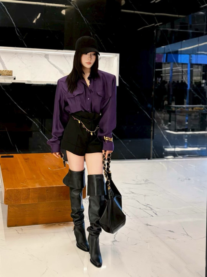 Saint Laurent Shirt in Silk in Purple #385943