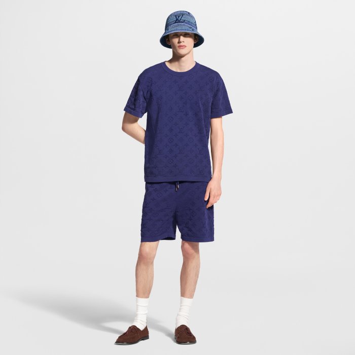 LOUIS VUITTON Monogram Shorts and Short-Sleeved Crewneck #385945