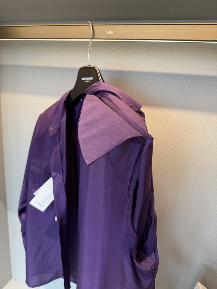 Saint Laurent Shirt in Silk in Purple #385943
