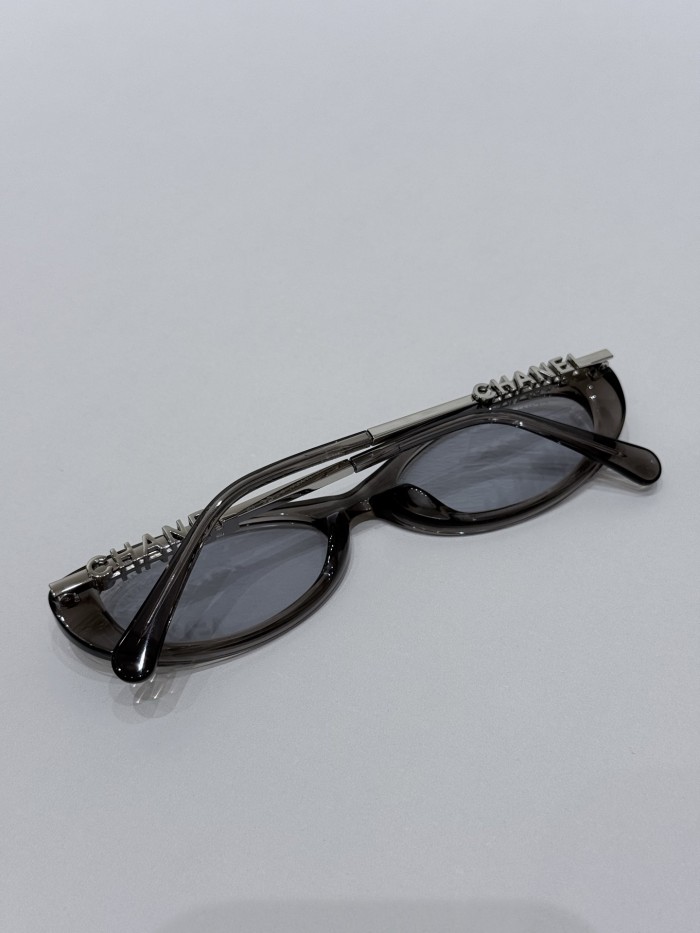 Chanel Sunglasses Oval Frame Sunglasses Acetate and Metal #383071
