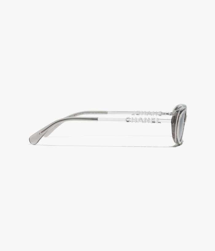 Chanel Sunglasses Oval Frame Sunglasses Acetate and Metal #383071
